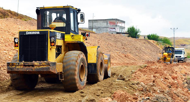 kapanan yollar ulaşima açildi