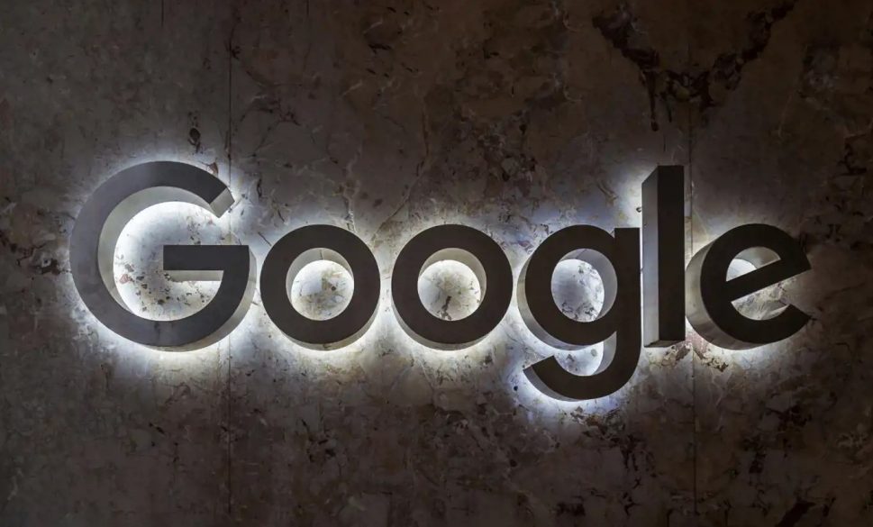 google işgal rejiminin taleplerini yerine getirdi