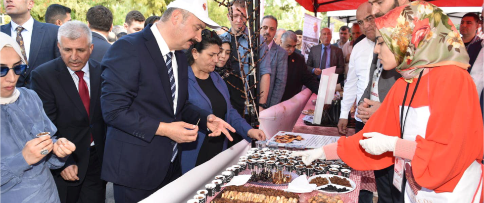 Gercüş Bağbozumu ve Gastronomi Festivali