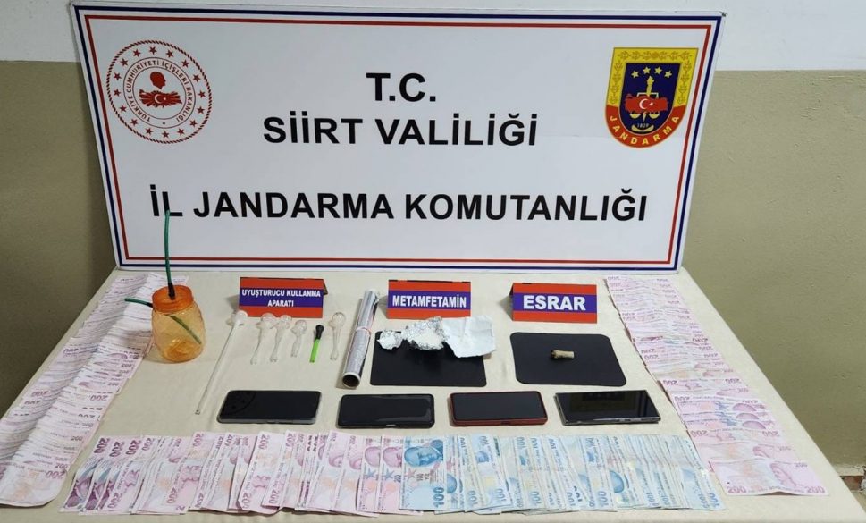 uyuşturucu madde satan 2 kişi tutuklandı