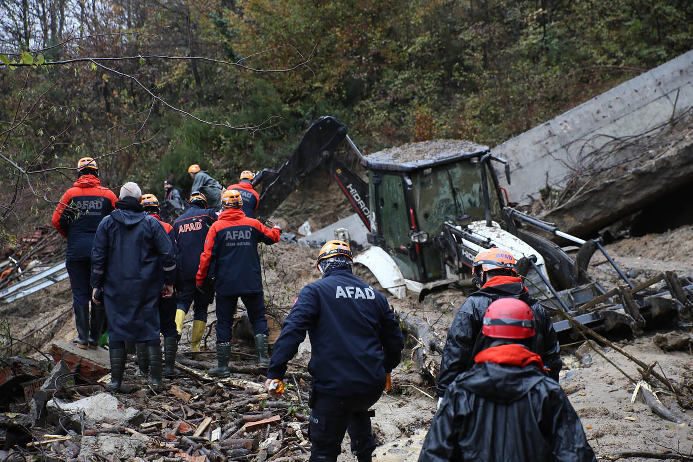 AFAD, Zonguldak’ta heyelan nedeniyle