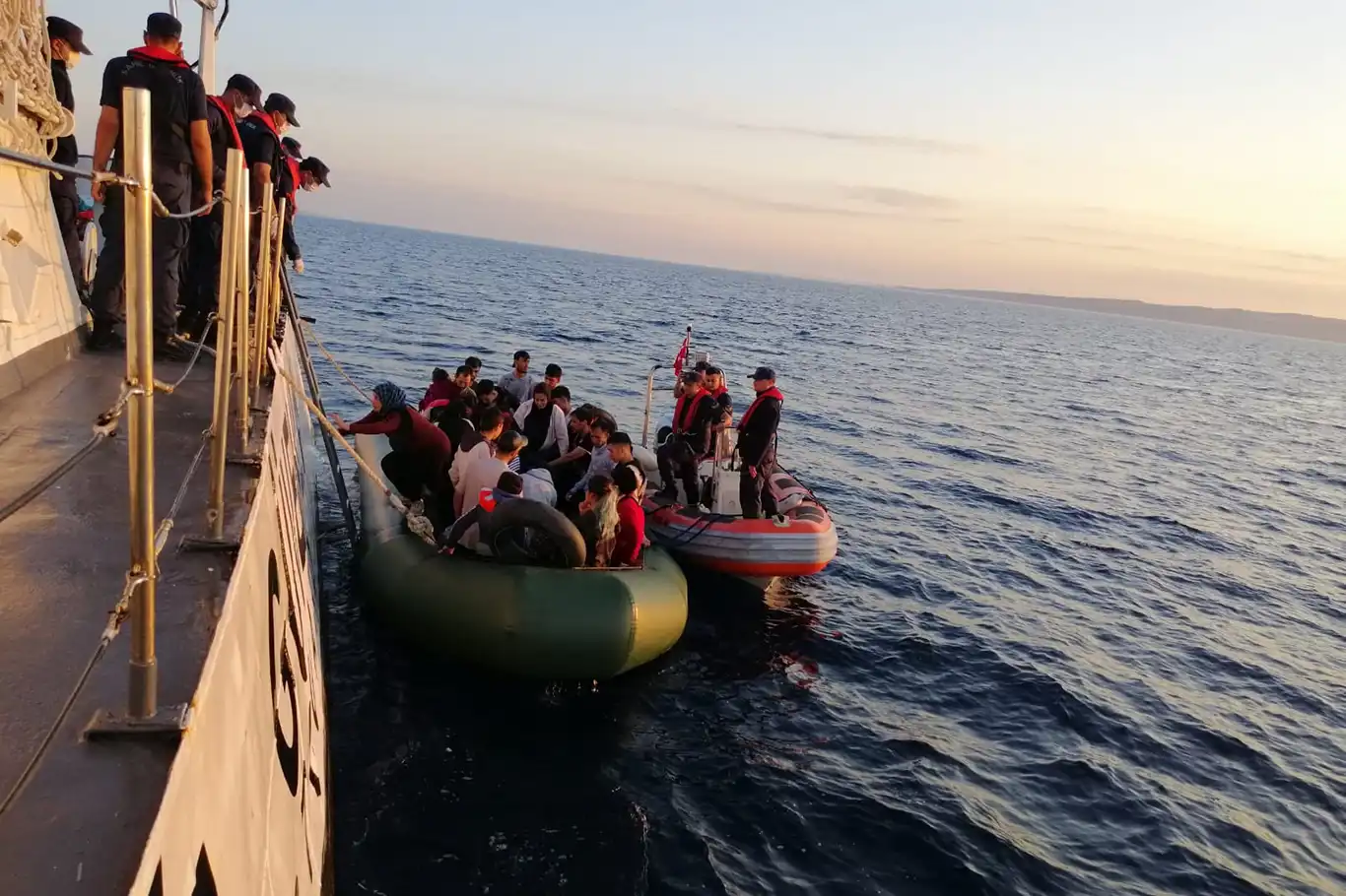 Çanakkale’nin Ayvacık ilçesinden lastik