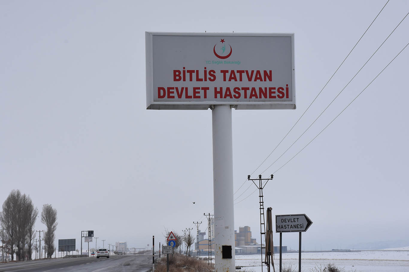 Bitlis-Güroymak kara yolunda, yoğun