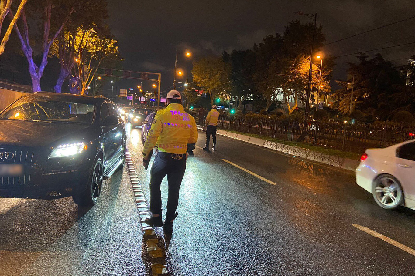 İstanbul’da gerçekleştirilen asayiş uygulamasında,