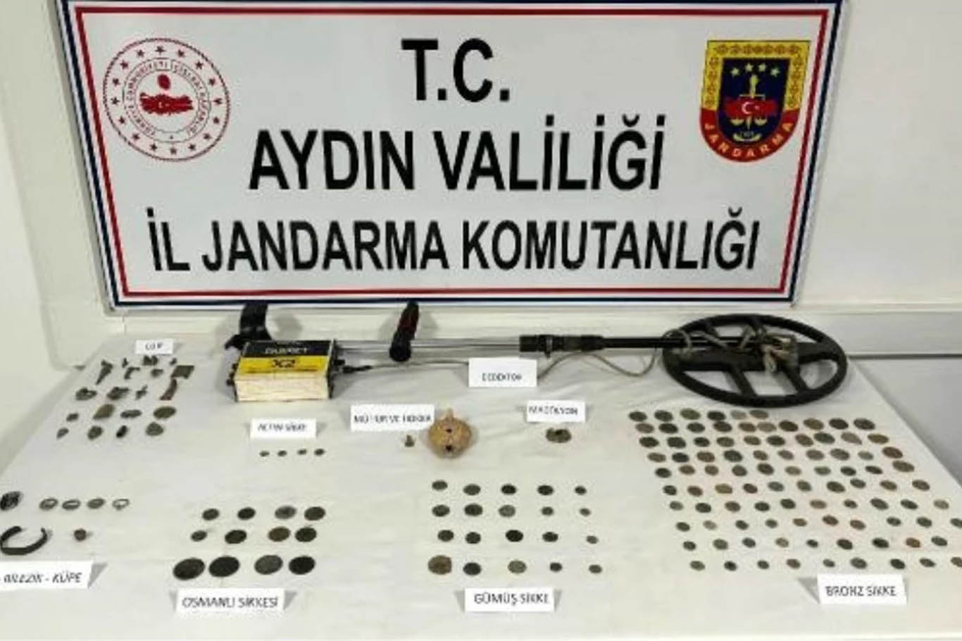  Aydın’ın Karacasu ilçesinde, jandarmanın düzenlediği