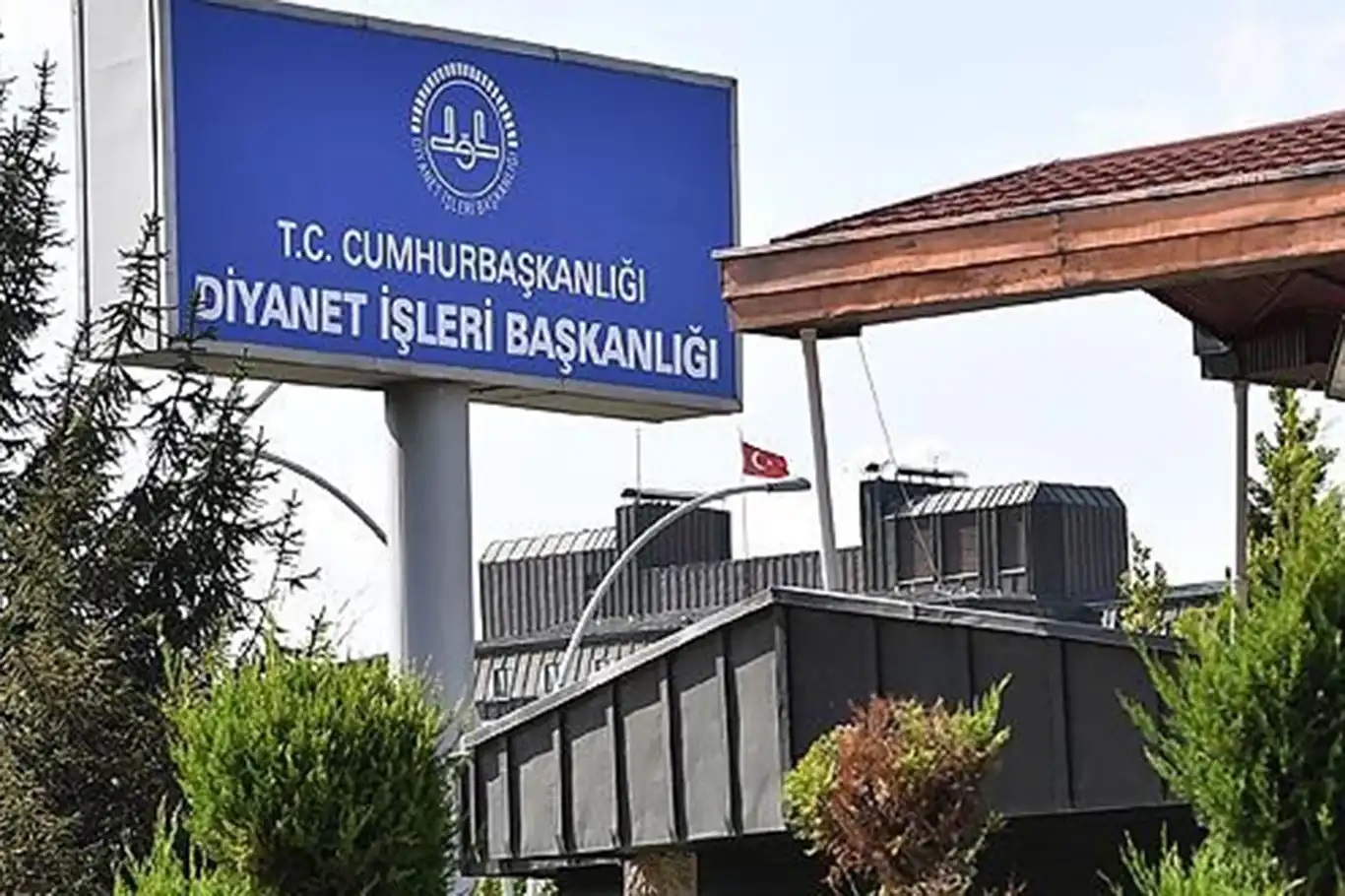 Diyanet İşleri Başkanlığı, merkezde