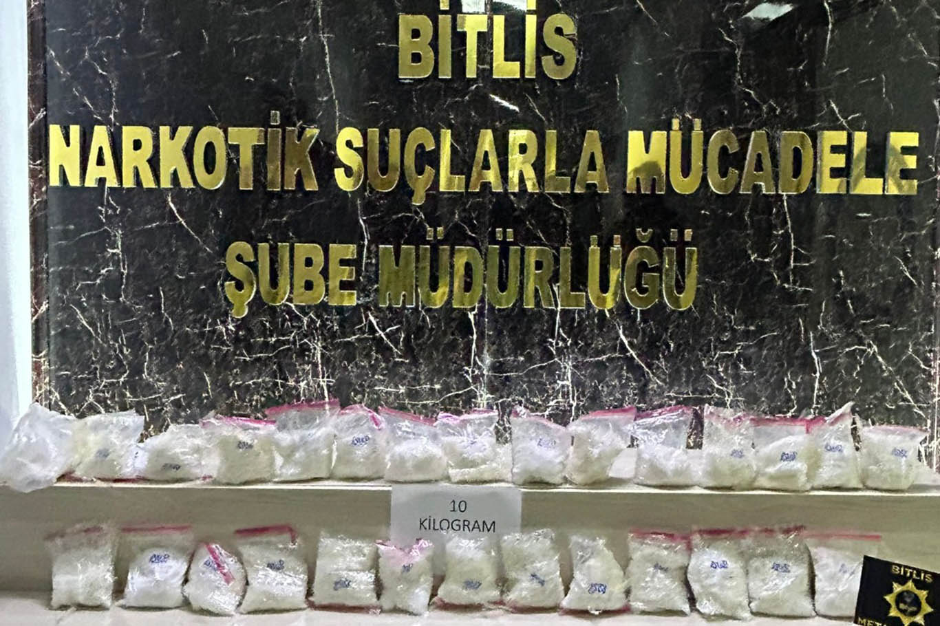 Bitlis Emniyet Müdürlüğü ekipleri