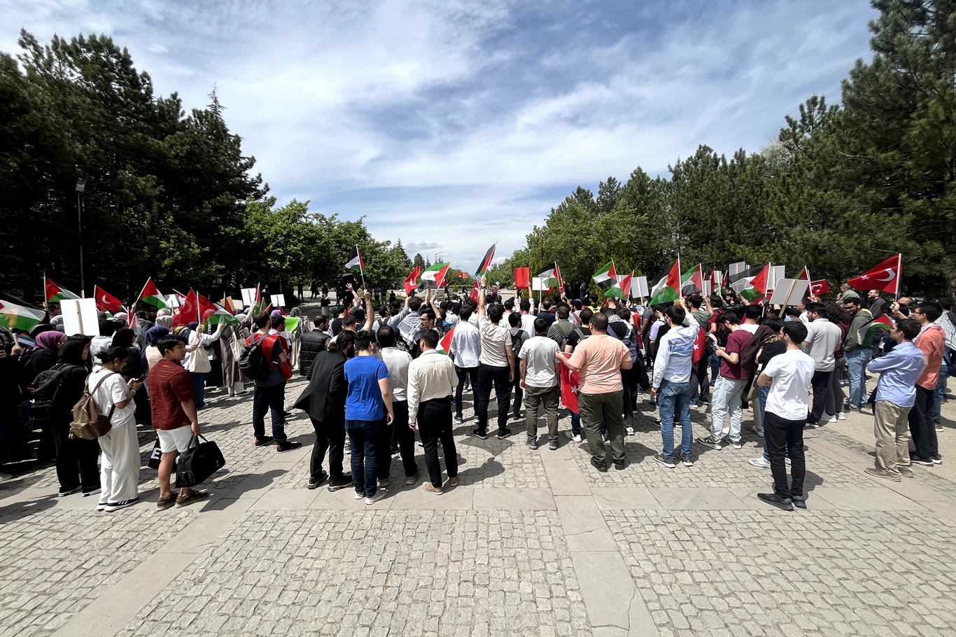 Ankara’da Üniversitesi öğrencileri, “Kampüsler