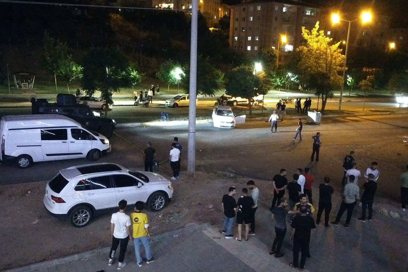 Batman’da kimliği belirsiz kişiler