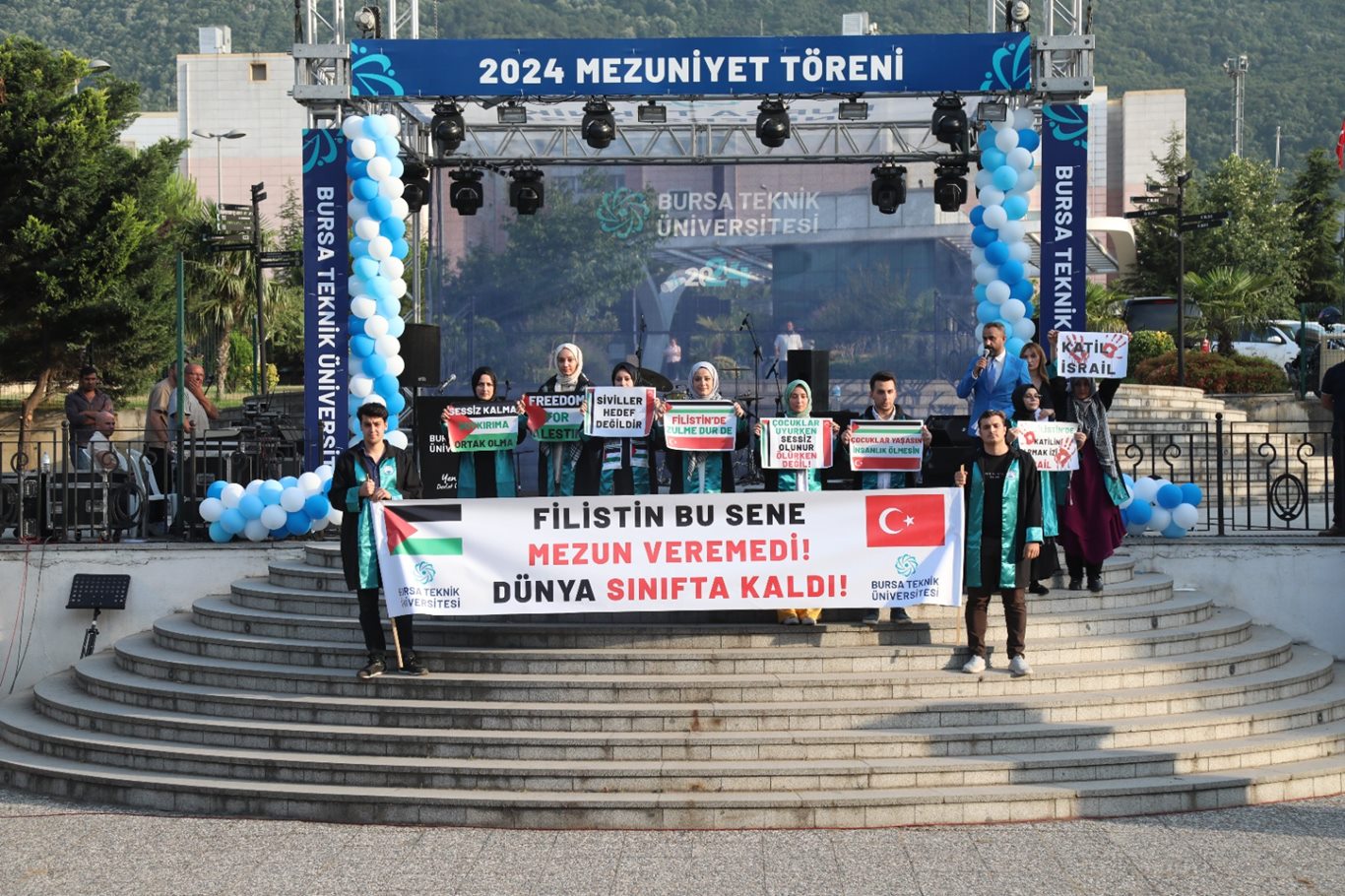 2023-2024 Akademik Yılı Mezuniyet