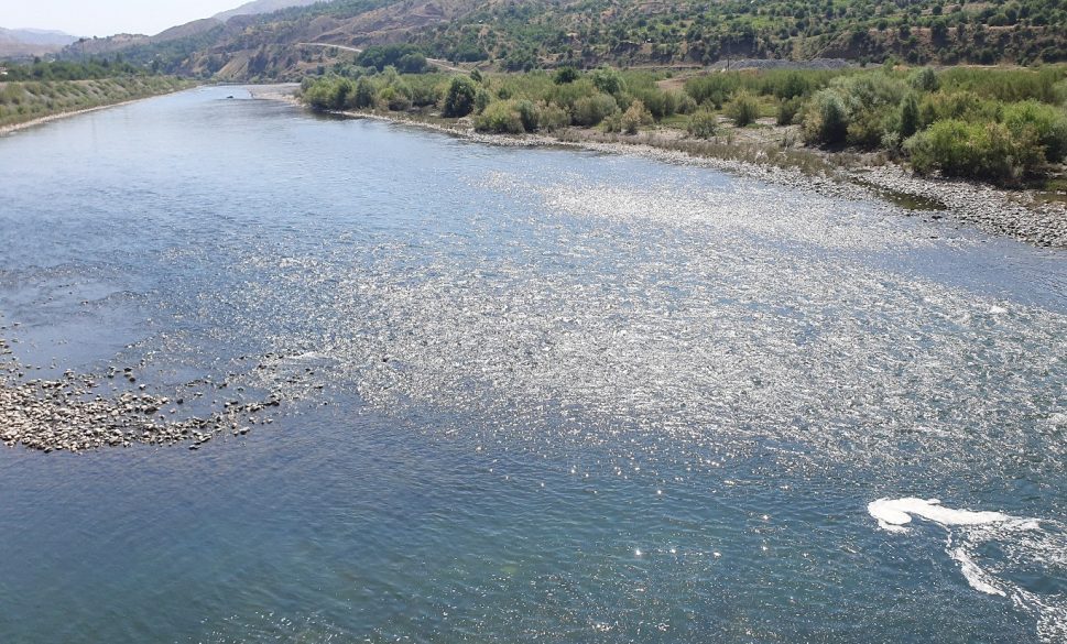 nehirde kaybolan 14 yaşındaki çocuktan haber alınamıyor