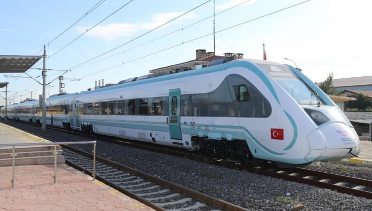 yerli üretim hızlı tren 2025’te raylara iniyor