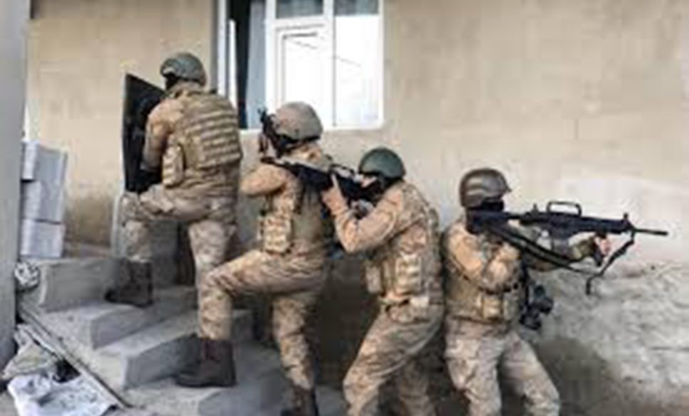 mardin’de pkk/kck’nın i̇sveç kadın yapılanması sorumlusu yakalandı