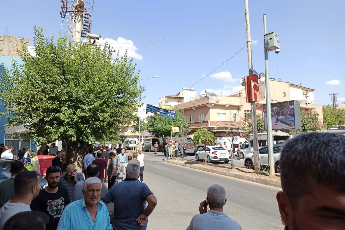 Mardin’in Ömerli ilçesinde, akrabalar