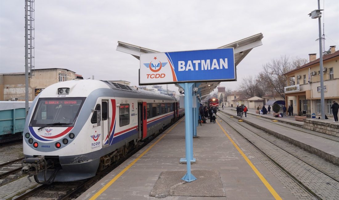 Batman-Diyarbakır hattında hizmet veren